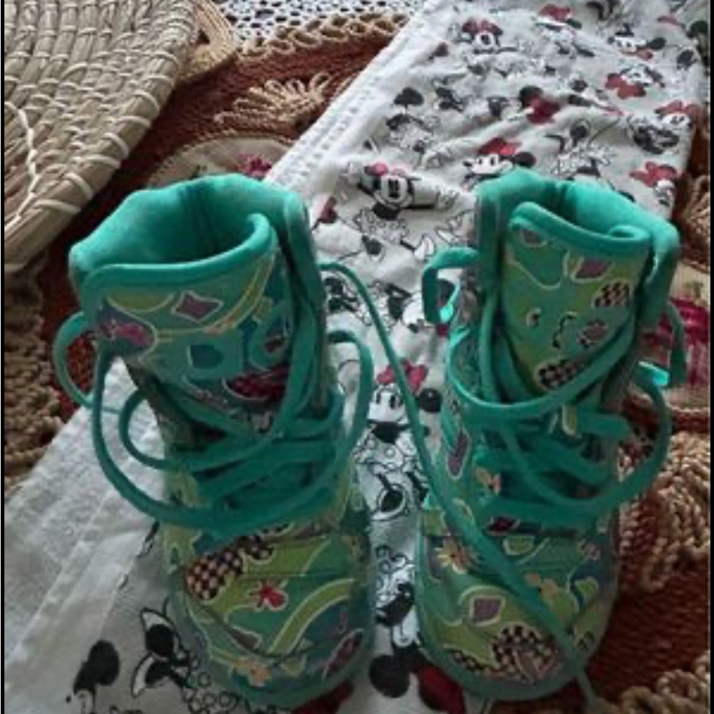 Child Jeremy Scott Instinct Floral High Top Shoes